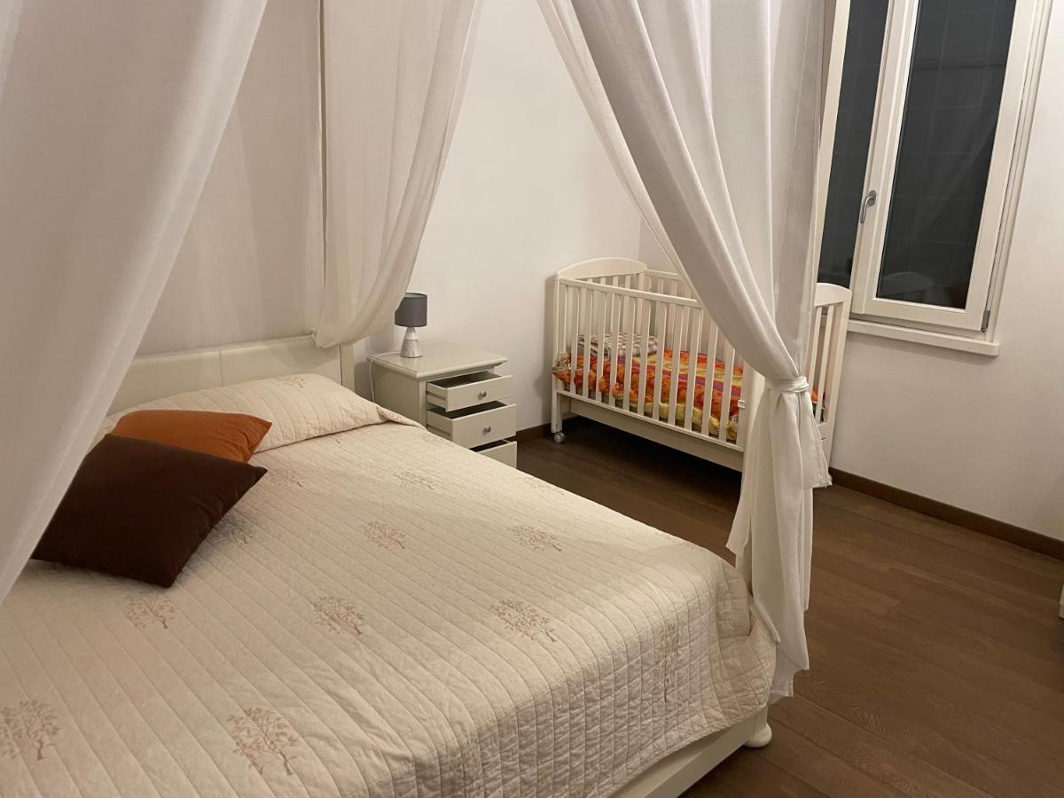 Residenza Fondo Ulivi Villa Ponti sul Mincio Kültér fotó