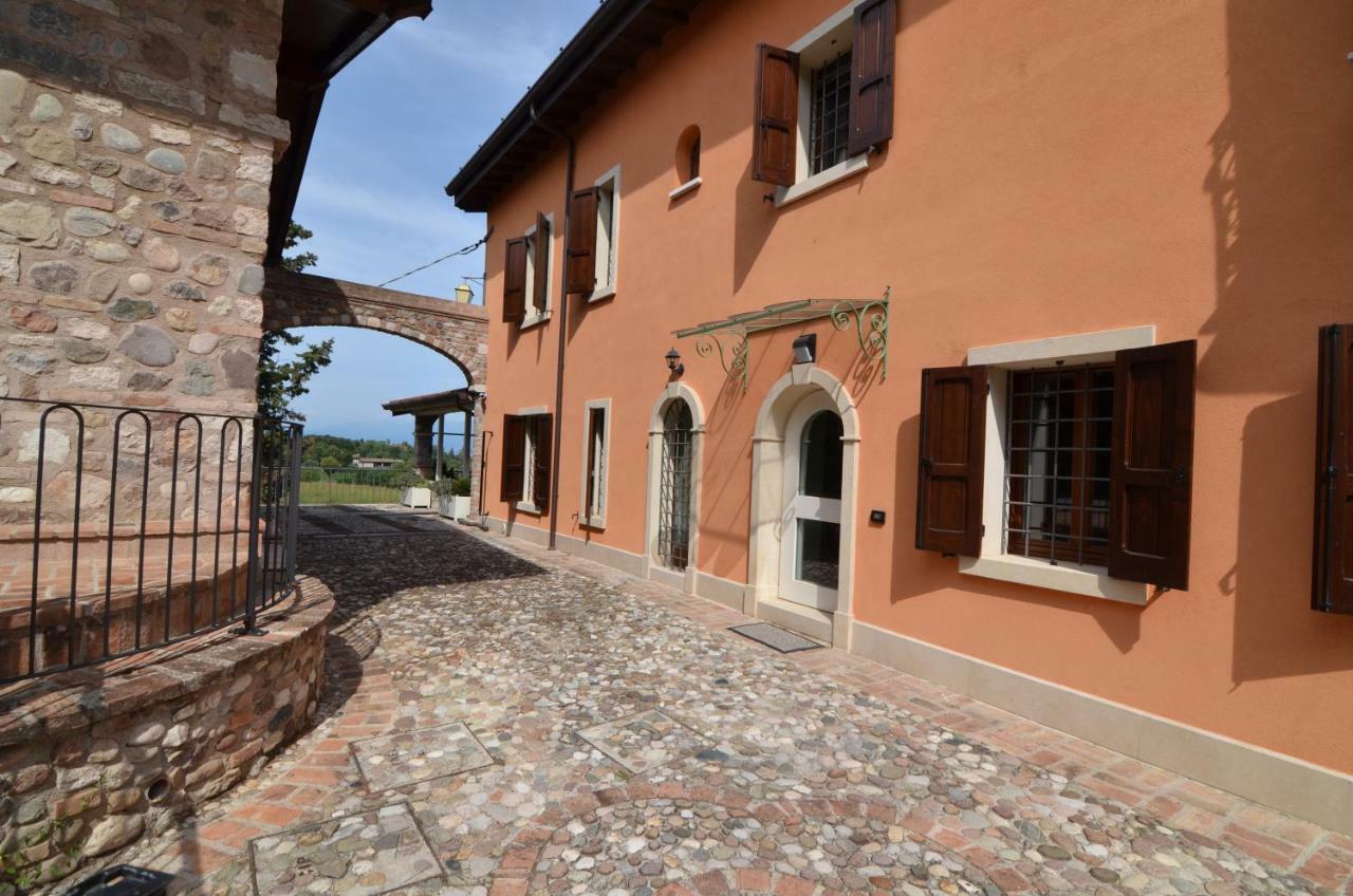 Residenza Fondo Ulivi Villa Ponti sul Mincio Kültér fotó